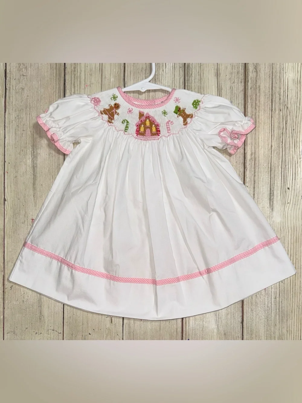 Lulu Bebe smocked gingerbread man dress 9m baby girl boutique Christmas pink